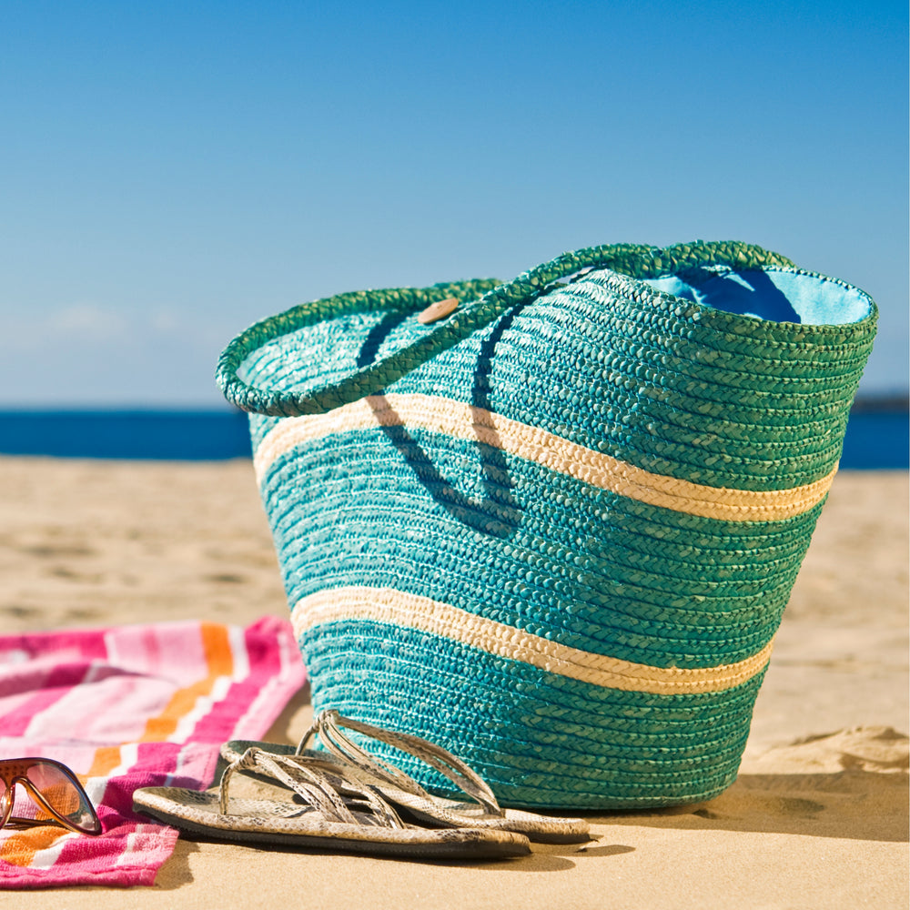 Plaj Çantanızda Mutlaka Olması Gereken 5 Şey